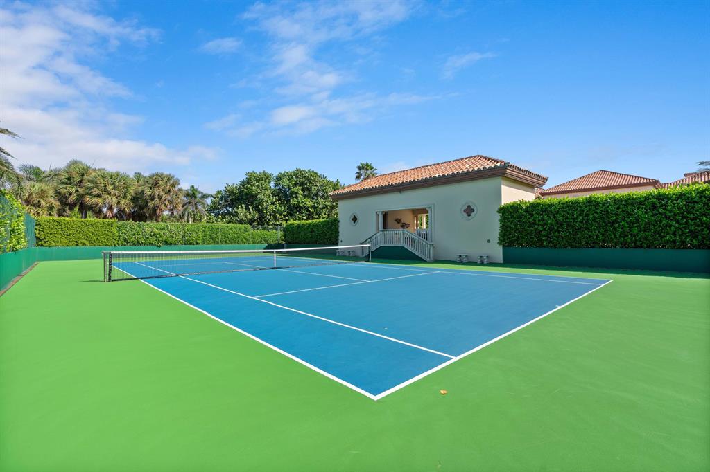 MANALAPAN - Residential