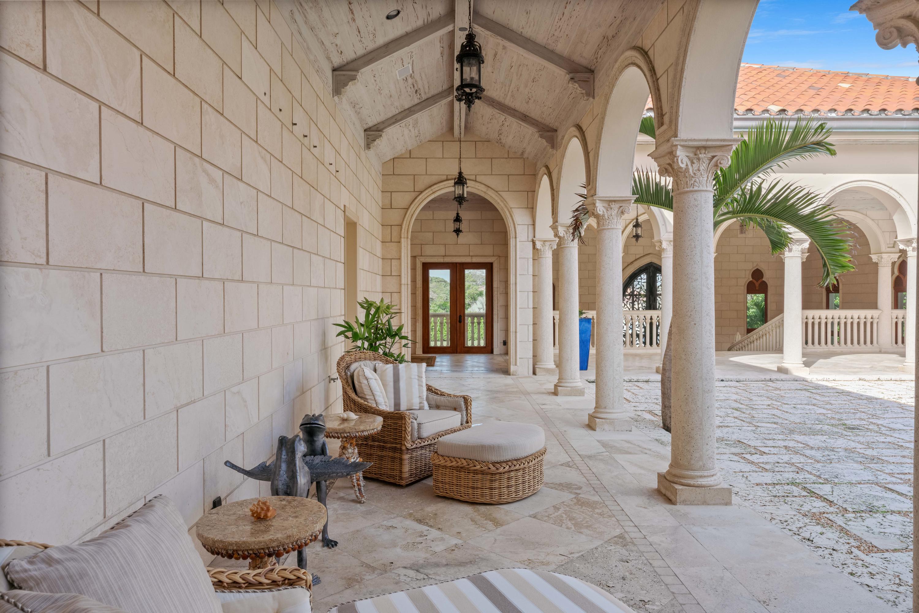 MANALAPAN - Residential