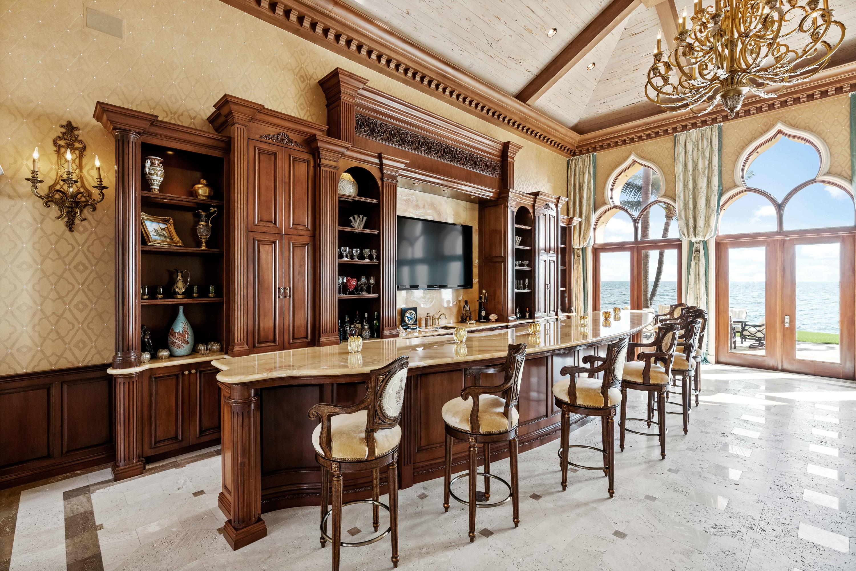 MANALAPAN - Residential