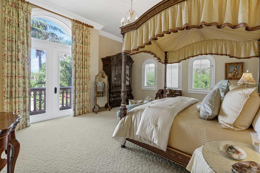 MANALAPAN - Residential