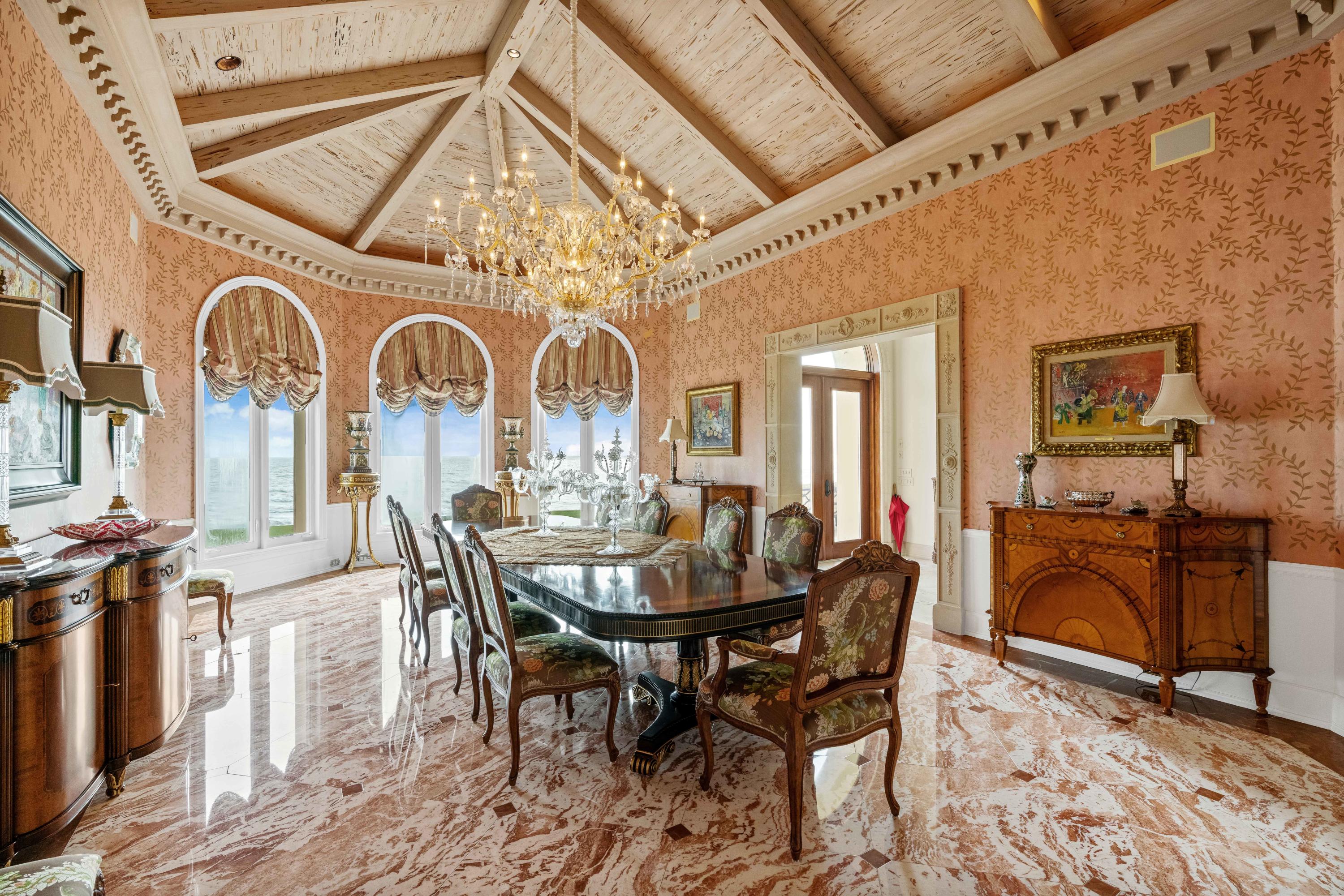 MANALAPAN - Residential