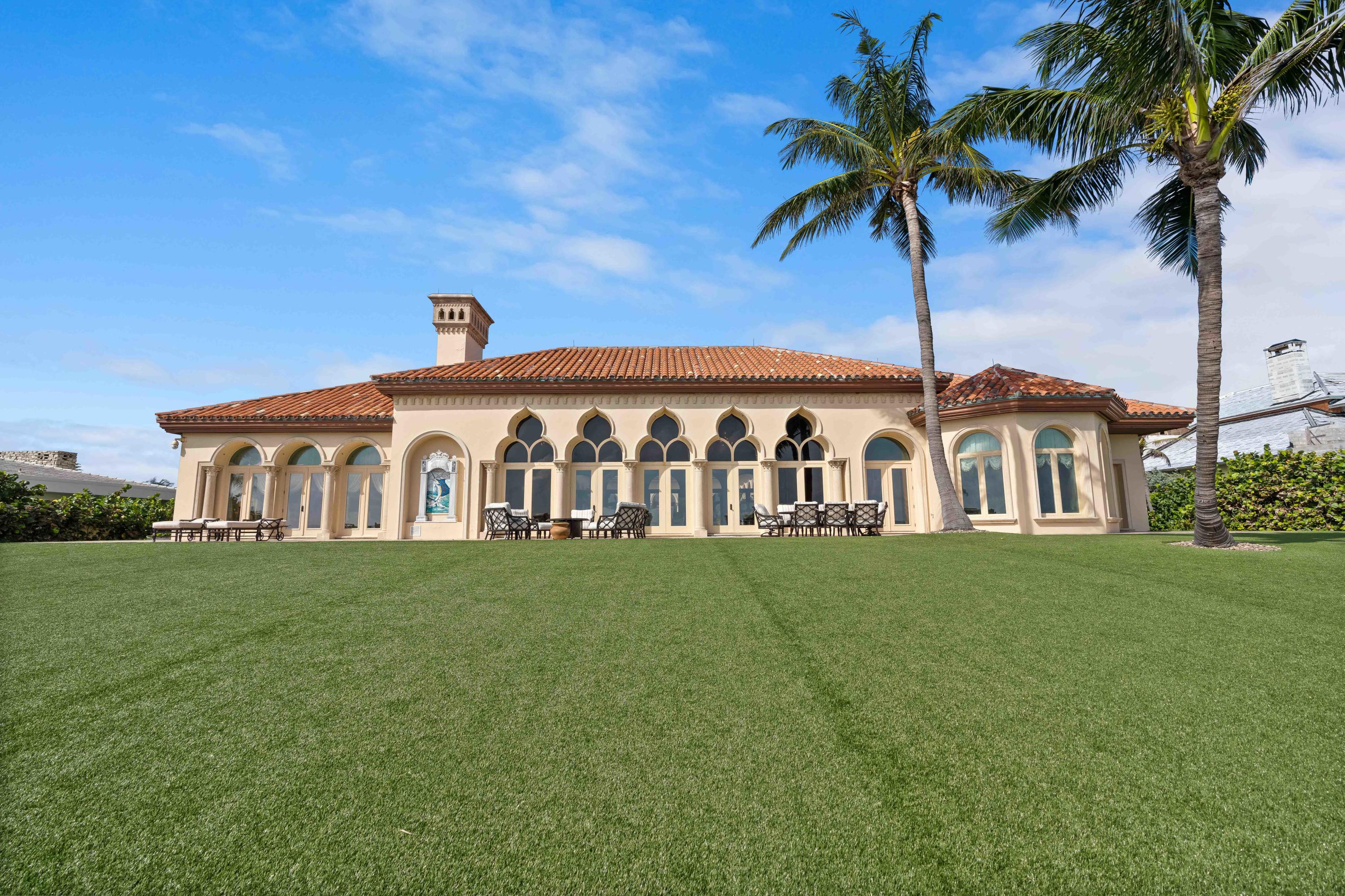 MANALAPAN - Residential