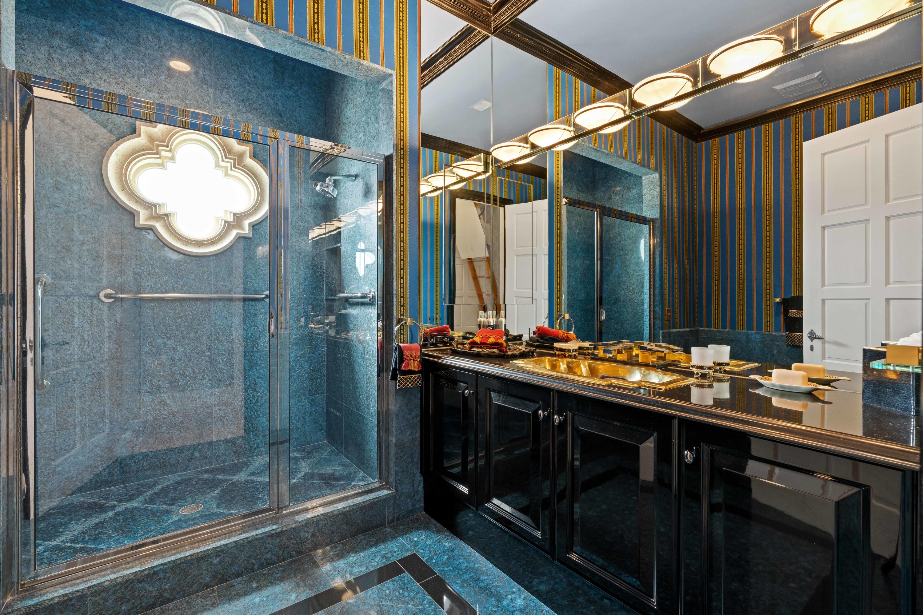 MANALAPAN - Residential