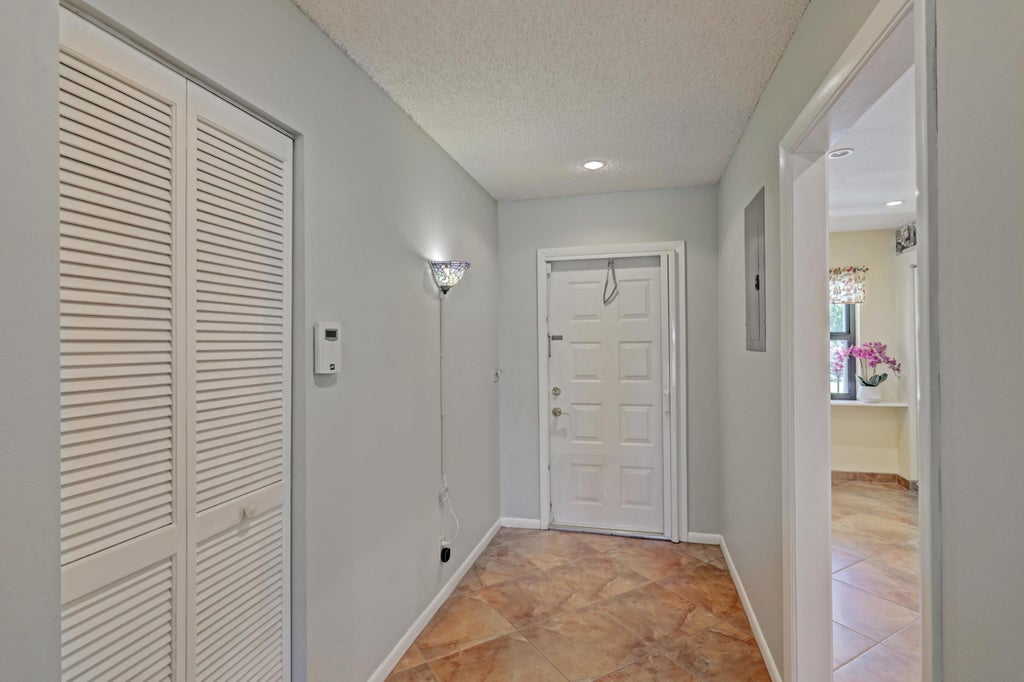 Photo of 2910 SW 22nd Circle #212d, Delray Beach, FL 33445 (MLS # B26073064)