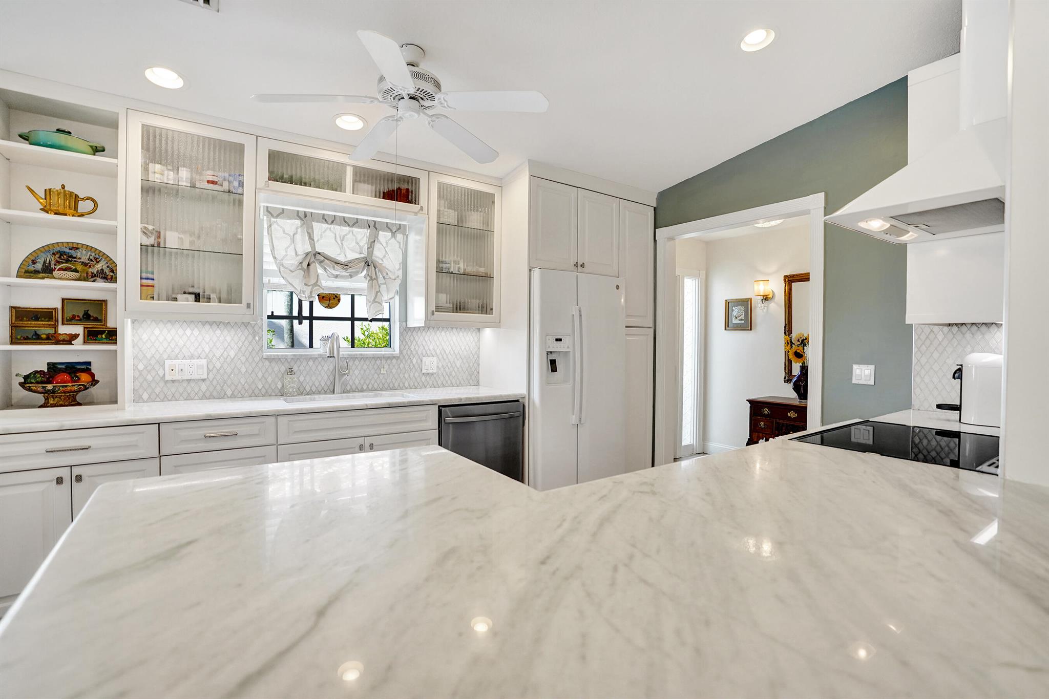 RIVERWALK - Residential