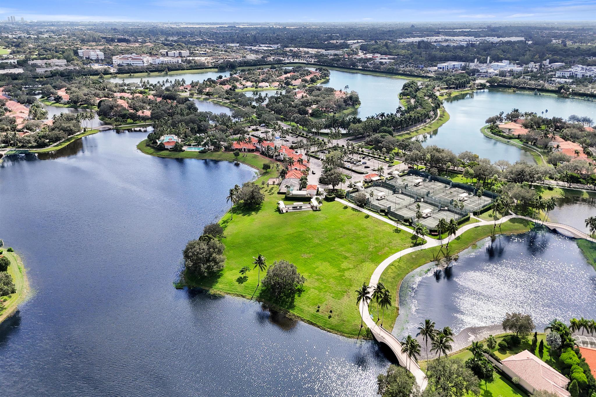 RIVERWALK - Residential