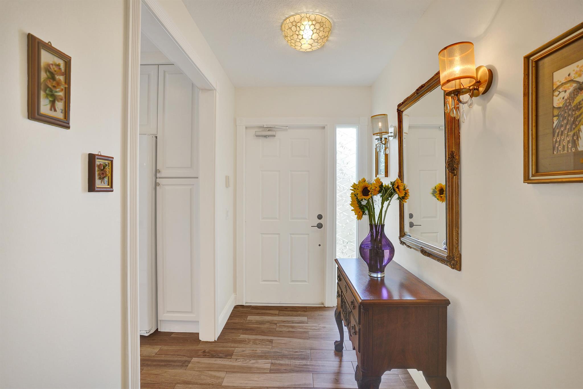 RIVERWALK - Residential