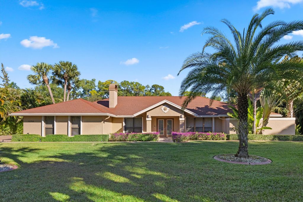 Photo of 13759 Doubletree Trail, Wellington, FL 33414 (MLS # R11160490)
