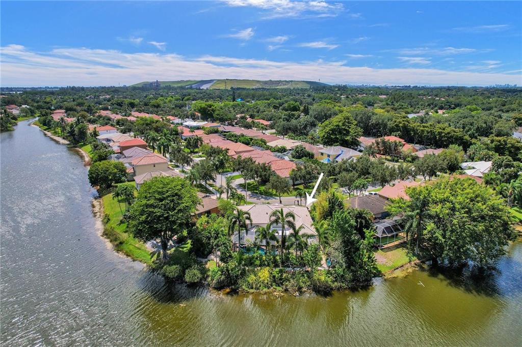 Bermuda Cove - Residential