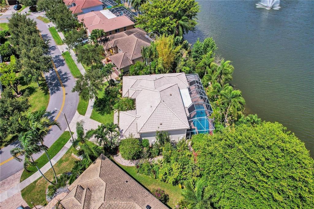 Bermuda Cove - Residential
