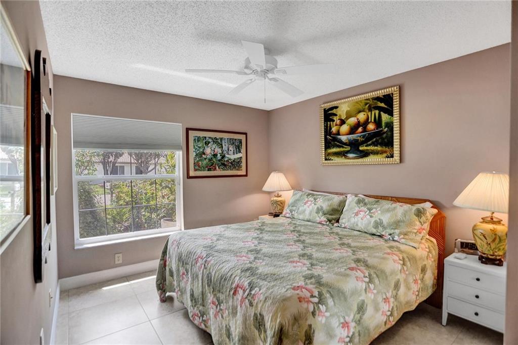 Bermuda Cove - Residential