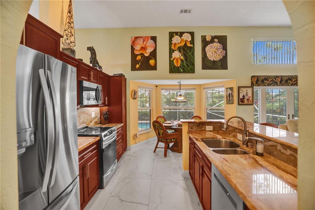 Bermuda Cove - Residential