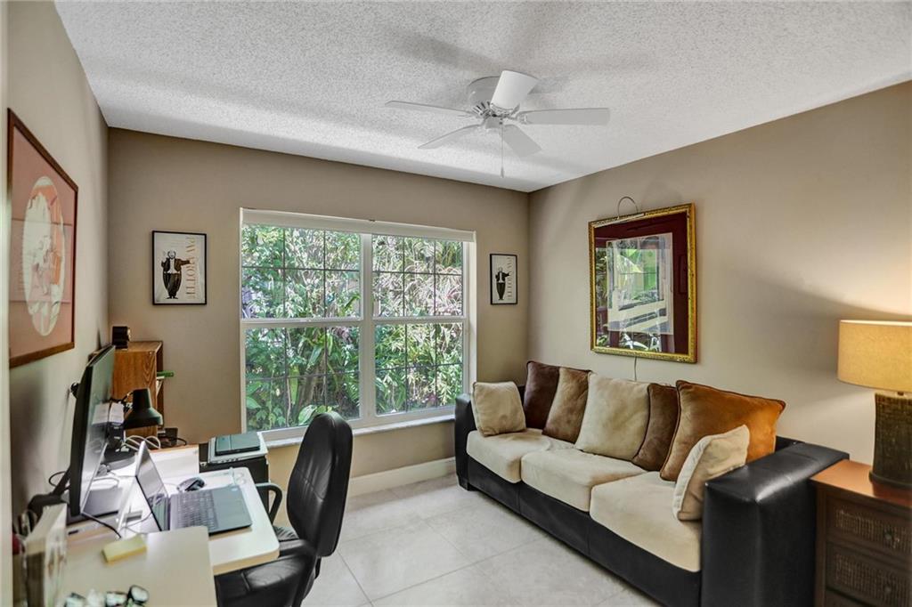Bermuda Cove - Residential