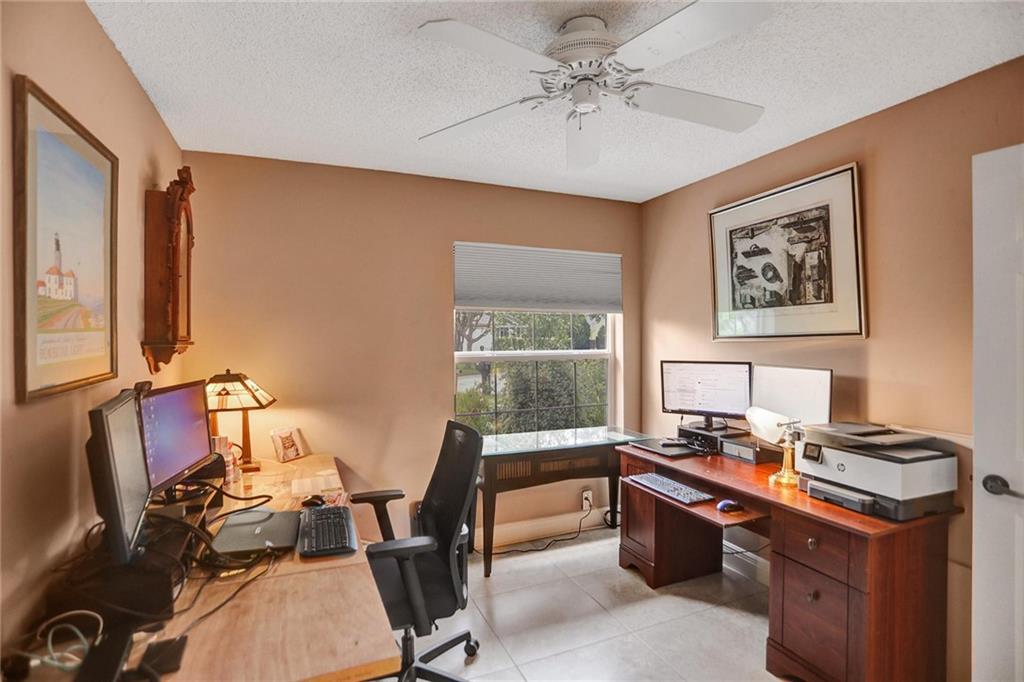 Bermuda Cove - Residential