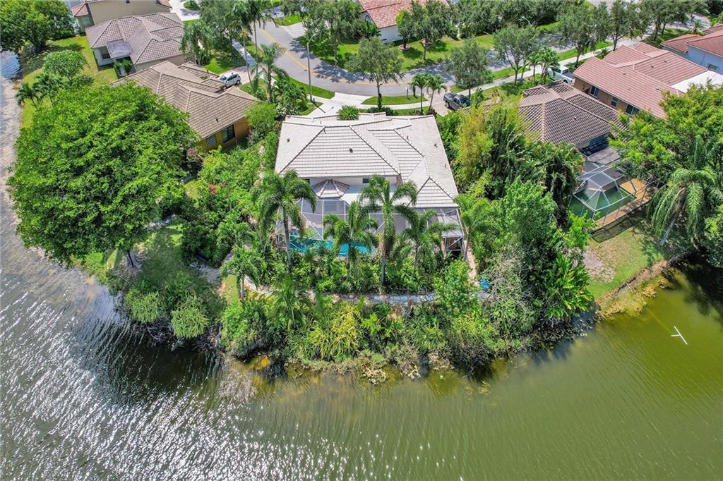 Bermuda Cove - Residential