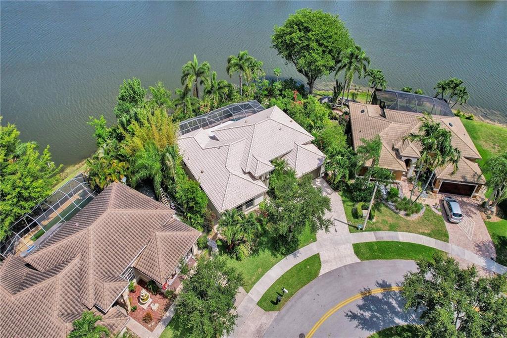 Bermuda Cove - Residential