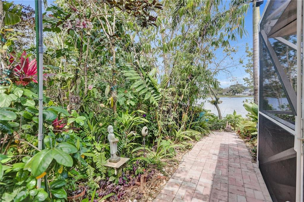 Bermuda Cove - Residential