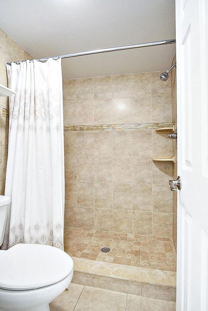 OCEAN VILLAGE - Residential