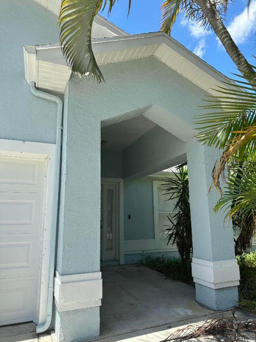 Photo of 1457 SW Glastonberry Avenue, Port Saint Lucie, FL 34953 (MLS # R10981593)