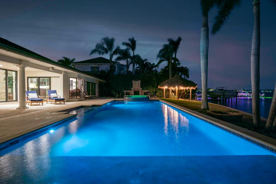 Tequesta Country Club - Residential