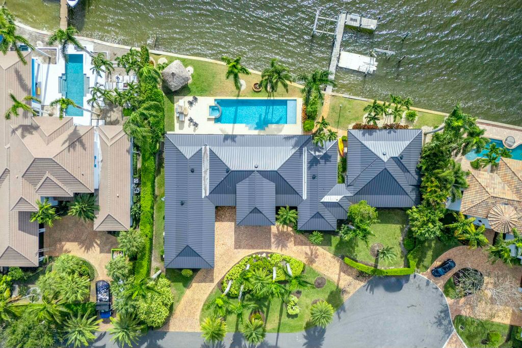 Photo of 10 Yacht Club Place, Tequesta, FL 33469 (MLS # R11045749)