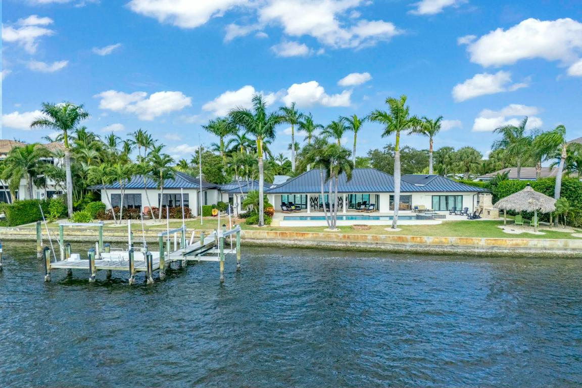 Tequesta Country Club - Residential