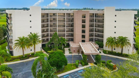 Tiny photo for 5257 Fountains Drive S #205, Lake Worth, FL 33467 (MLS # B26089785)