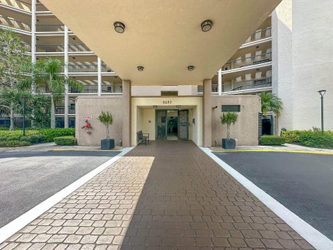 Tiny photo for 5257 Fountains Drive S #205, Lake Worth, FL 33467 (MLS # B26089785)
