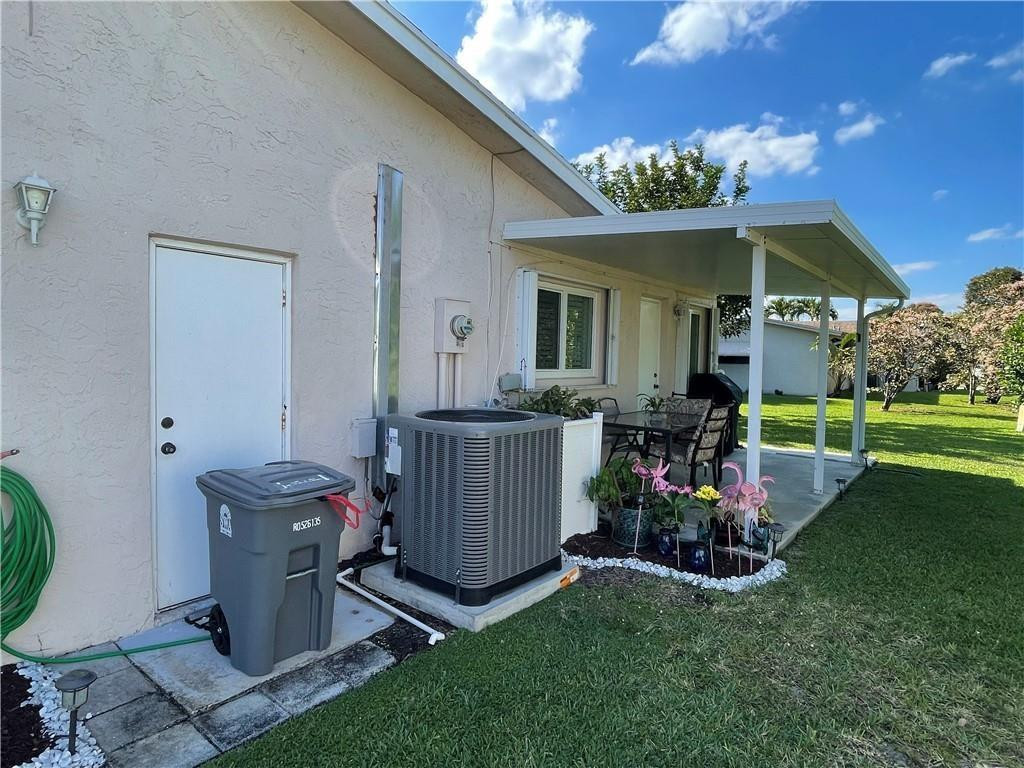 Coco Wood Lakes - Residential