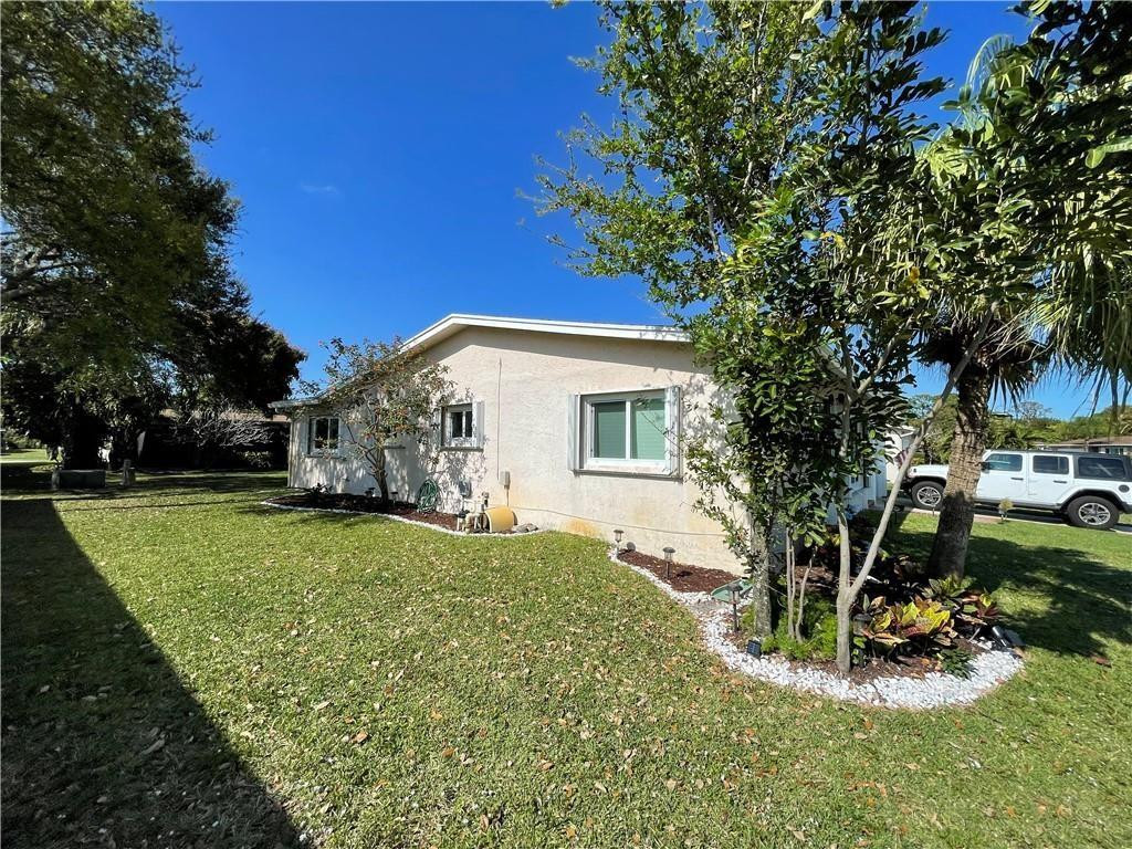 Coco Wood Lakes - Residential