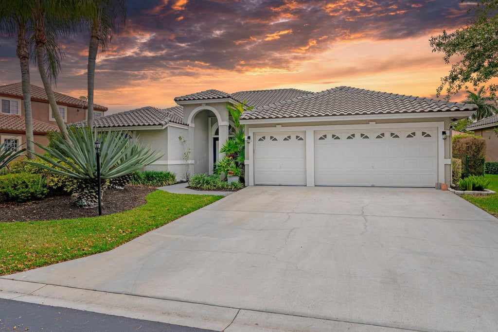 Photo of 6552 NW 99th Avenue, Parkland, FL 33076 (MLS # R11079619)