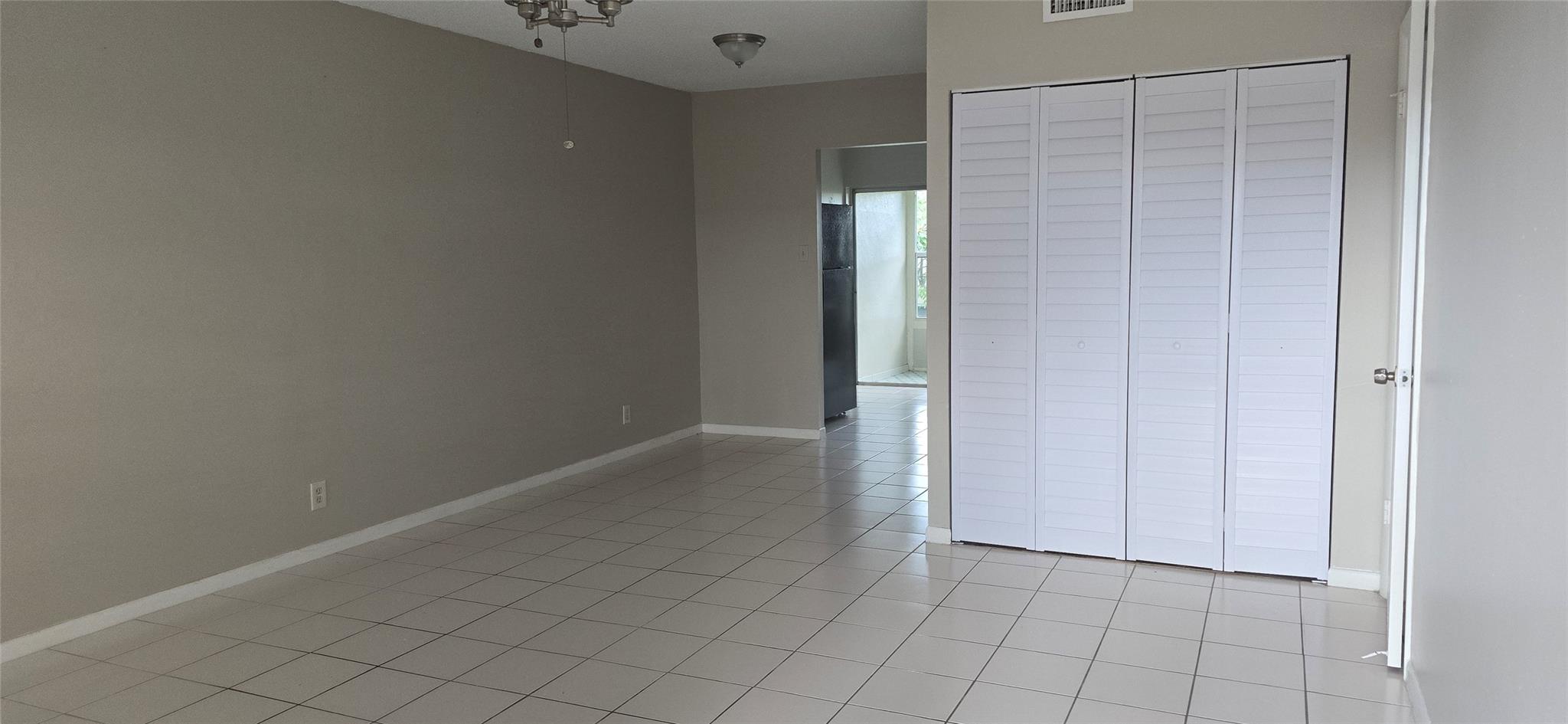 Oriole Gardens 10 Condo - Residential Lease