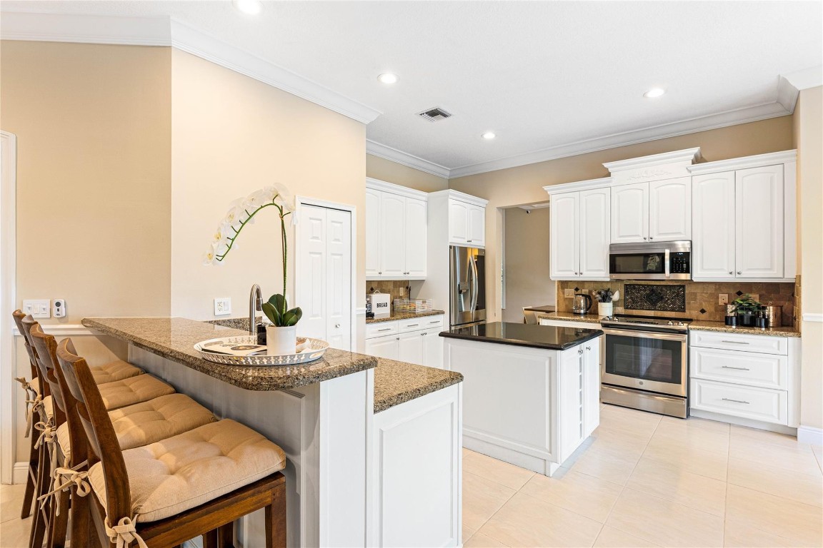 SECTOR 7 - - Residential