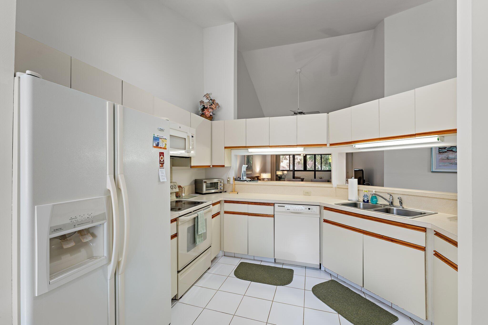 SEA OATS OF JUNO BEACH CO - Residential Lease