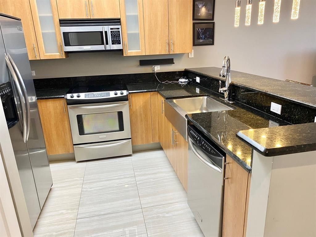 Photo of 2631 NE 14th Avenue #302, Wilton Manors, FL 33334 (MLS # F10537028)