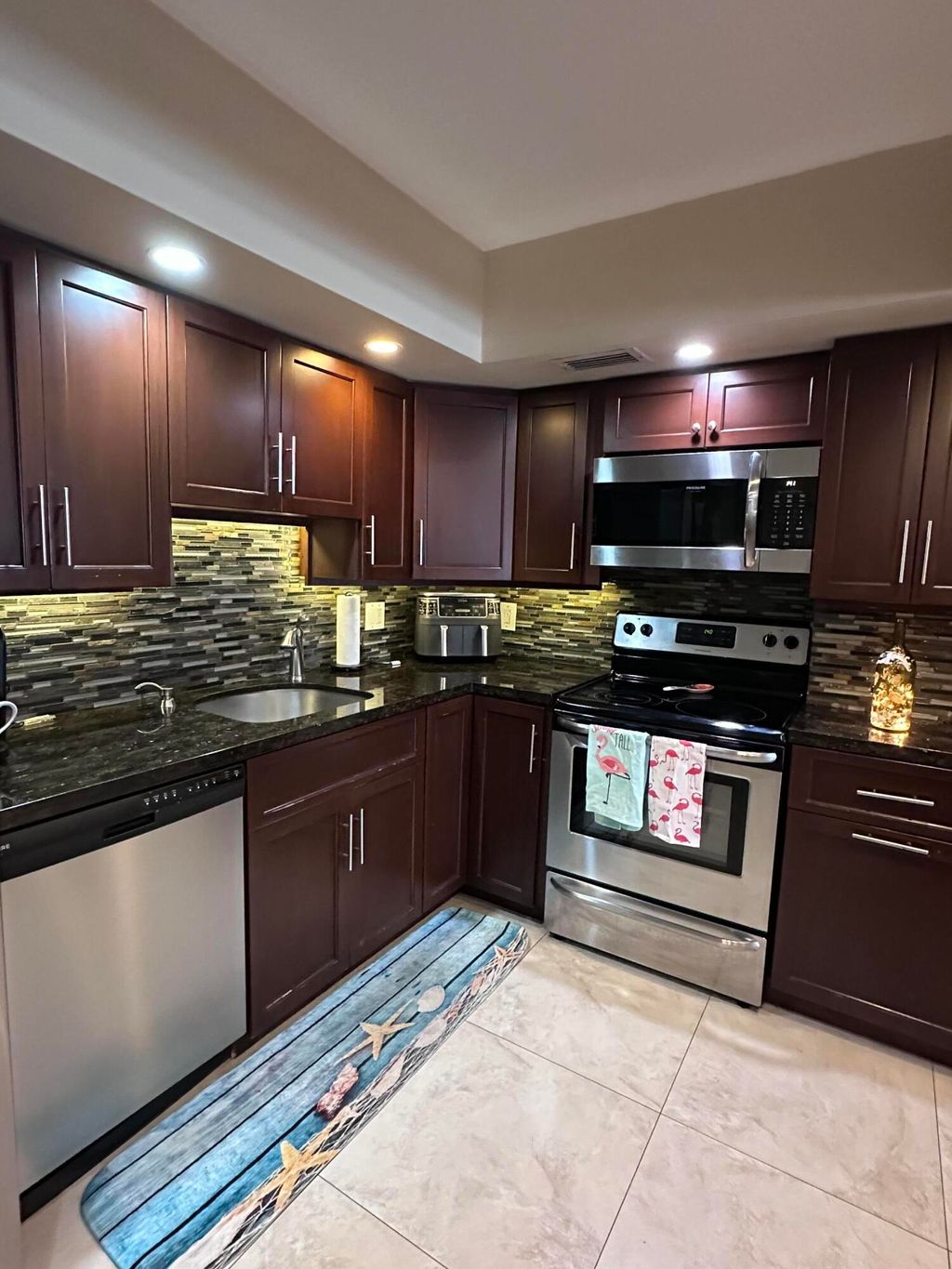 Photo of 3121 NE 51st Street #103e, Fort Lauderdale, FL 33308 (MLS # B26016412)