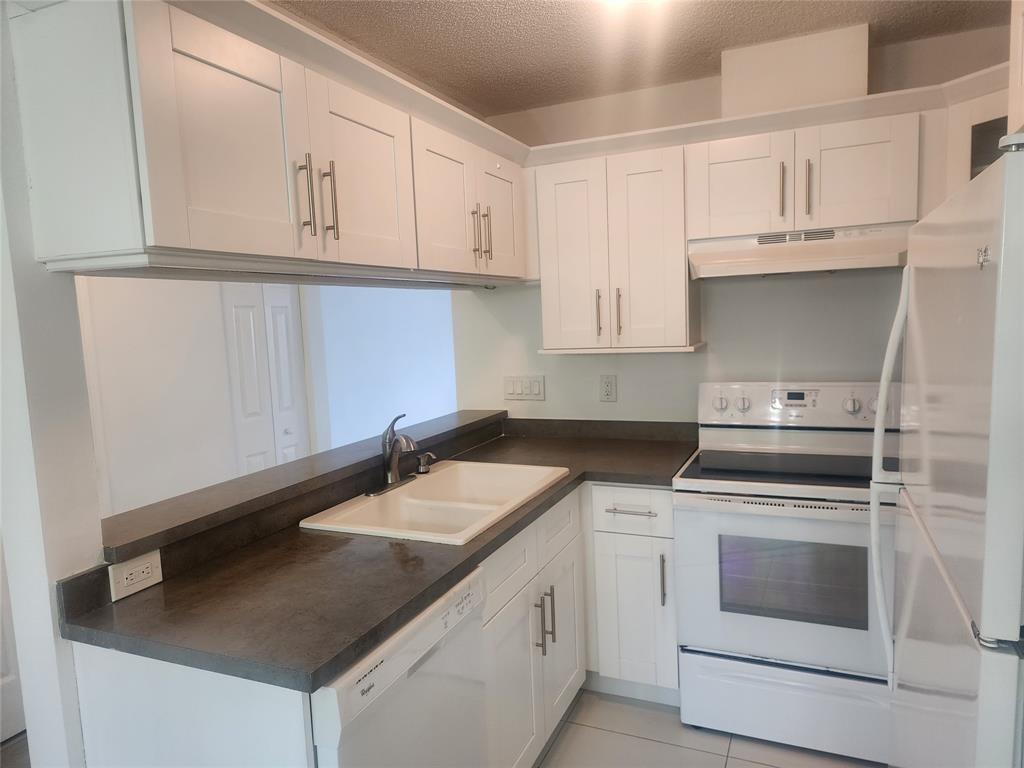 ROCK CREEK PHASE TWO - Residential Lease