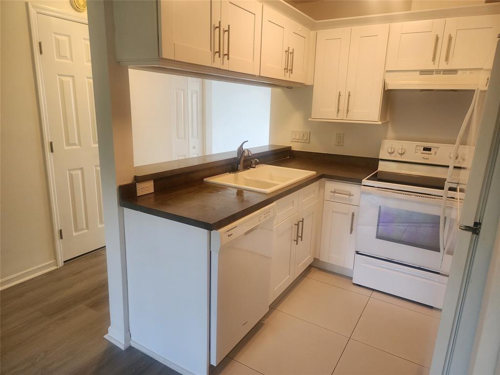 ROCK CREEK PHASE TWO - Residential Lease