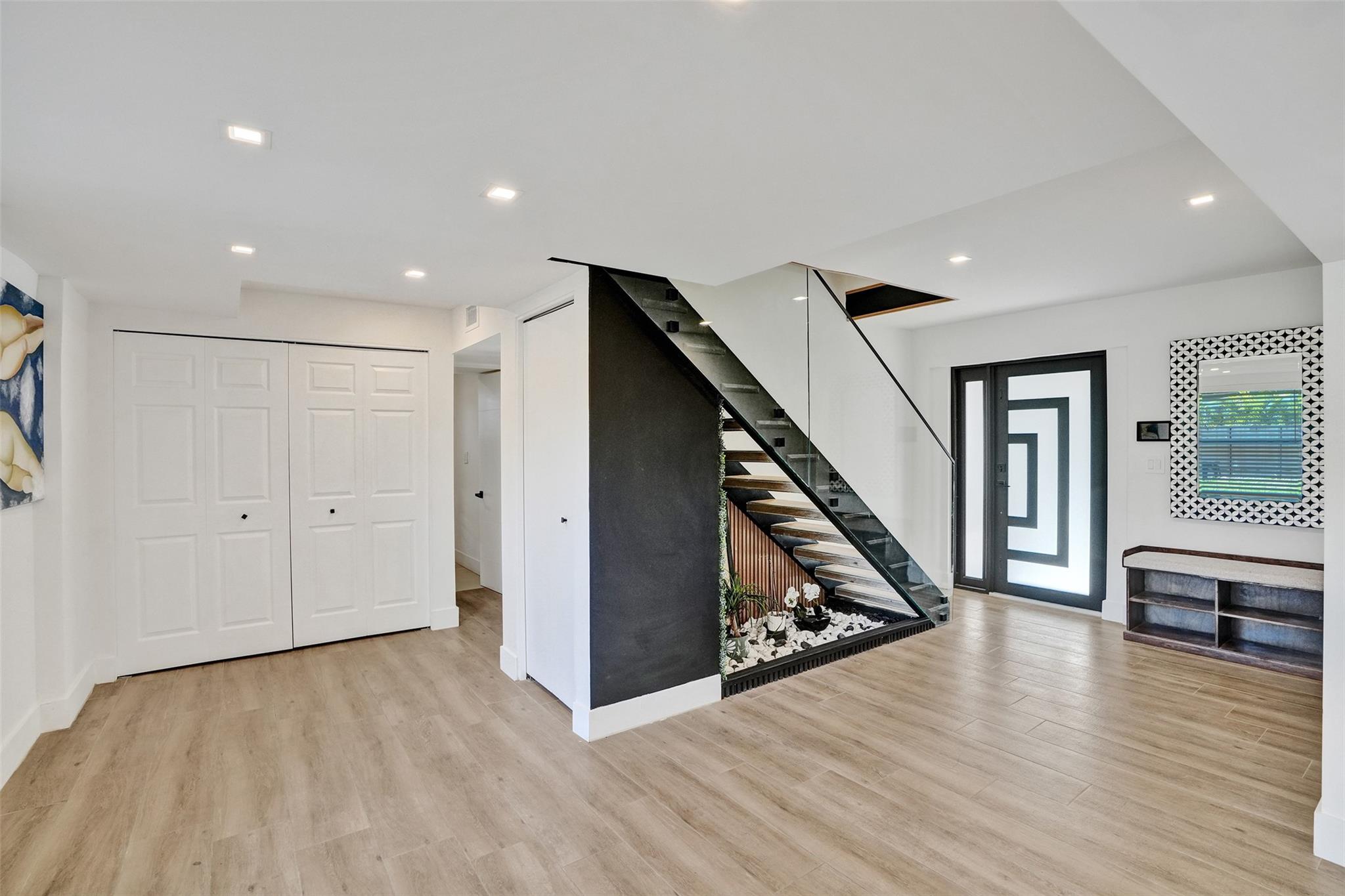 PLEASANT VILLAGE - Residential