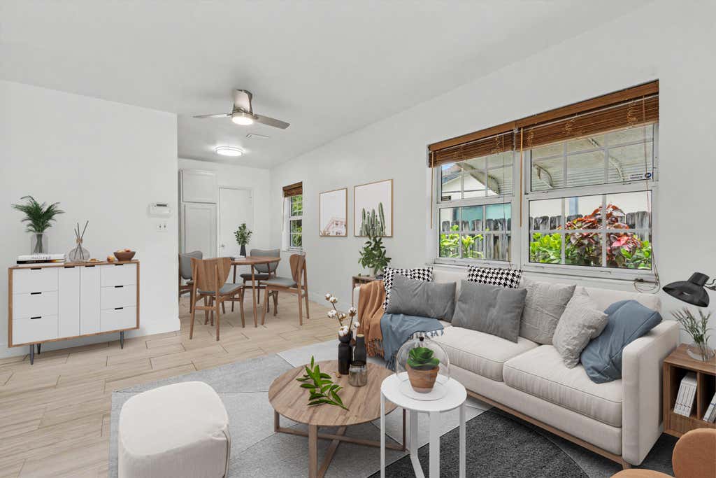 Photo of 604 NE 14th Place, Fort Lauderdale, FL 33304 (MLS # B26037635)