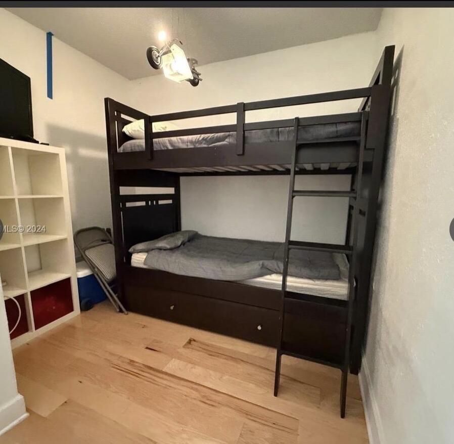 OCEANVIEW BUILDING B CONDO - Residential