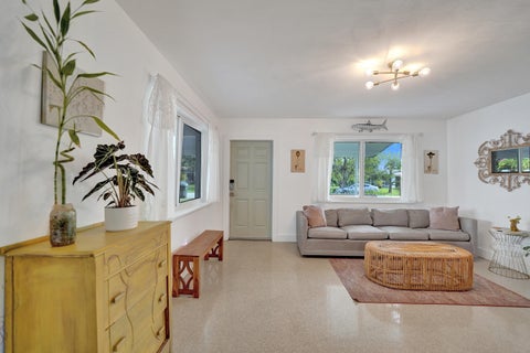 Tiny photo for 180 NW 48th Court, Oakland Park, FL 33309 (MLS # B26055734)