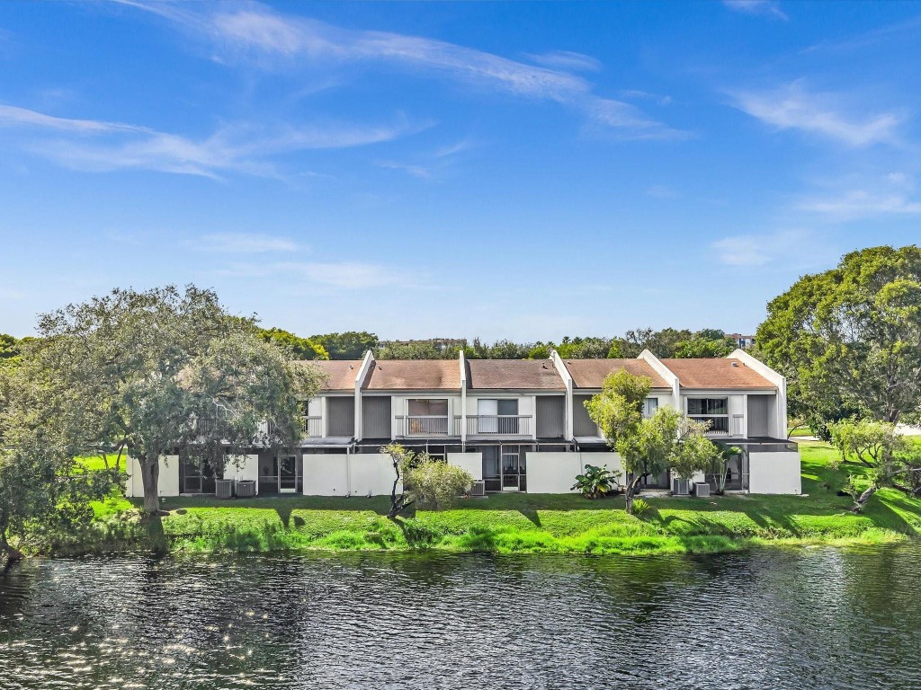 Westview Condominium - Residential