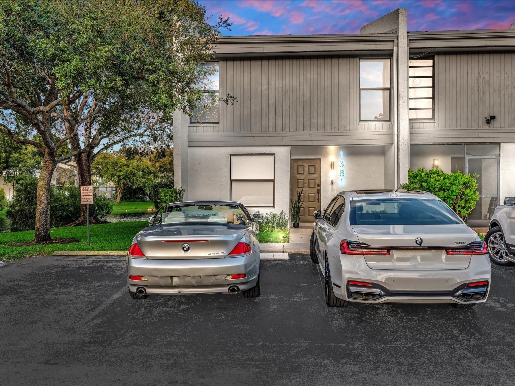 Westview Condominium - Residential