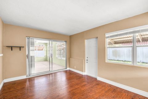 Tiny photo for 2610 NE 50th Street, Lighthouse Point, FL 33064 (MLS # B26050195)