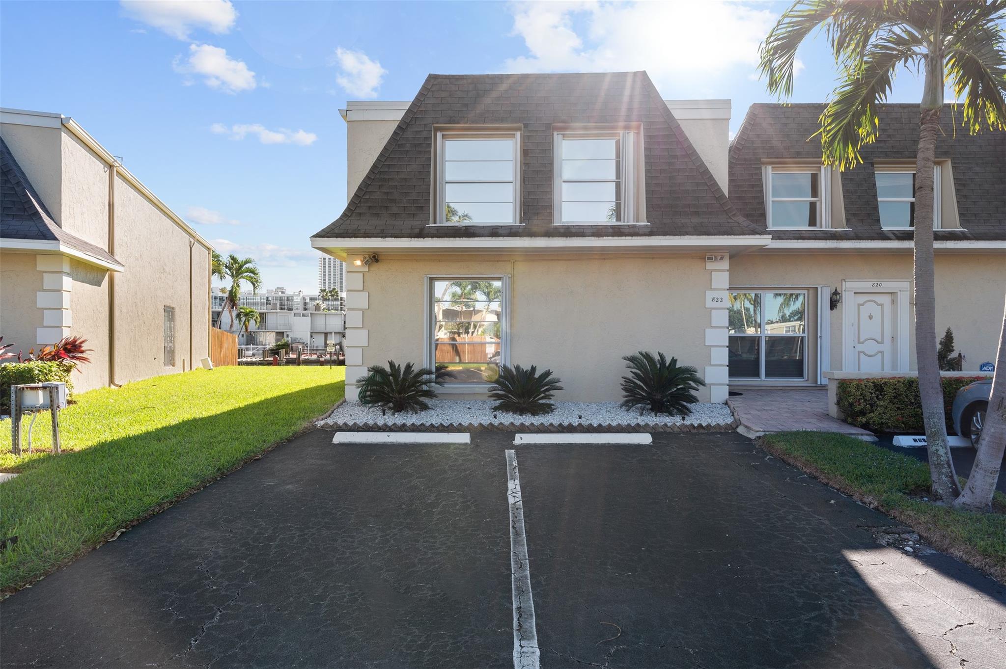 Venetian Park II Condo - Residential Lease