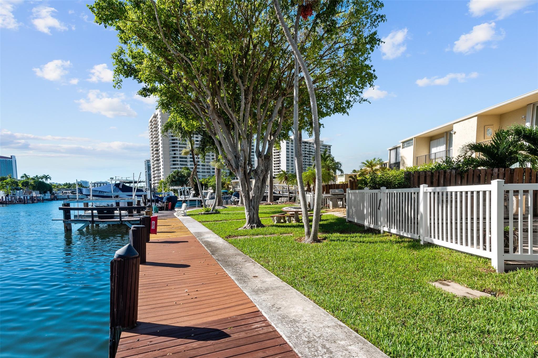 Venetian Park II Condo - Residential Lease
