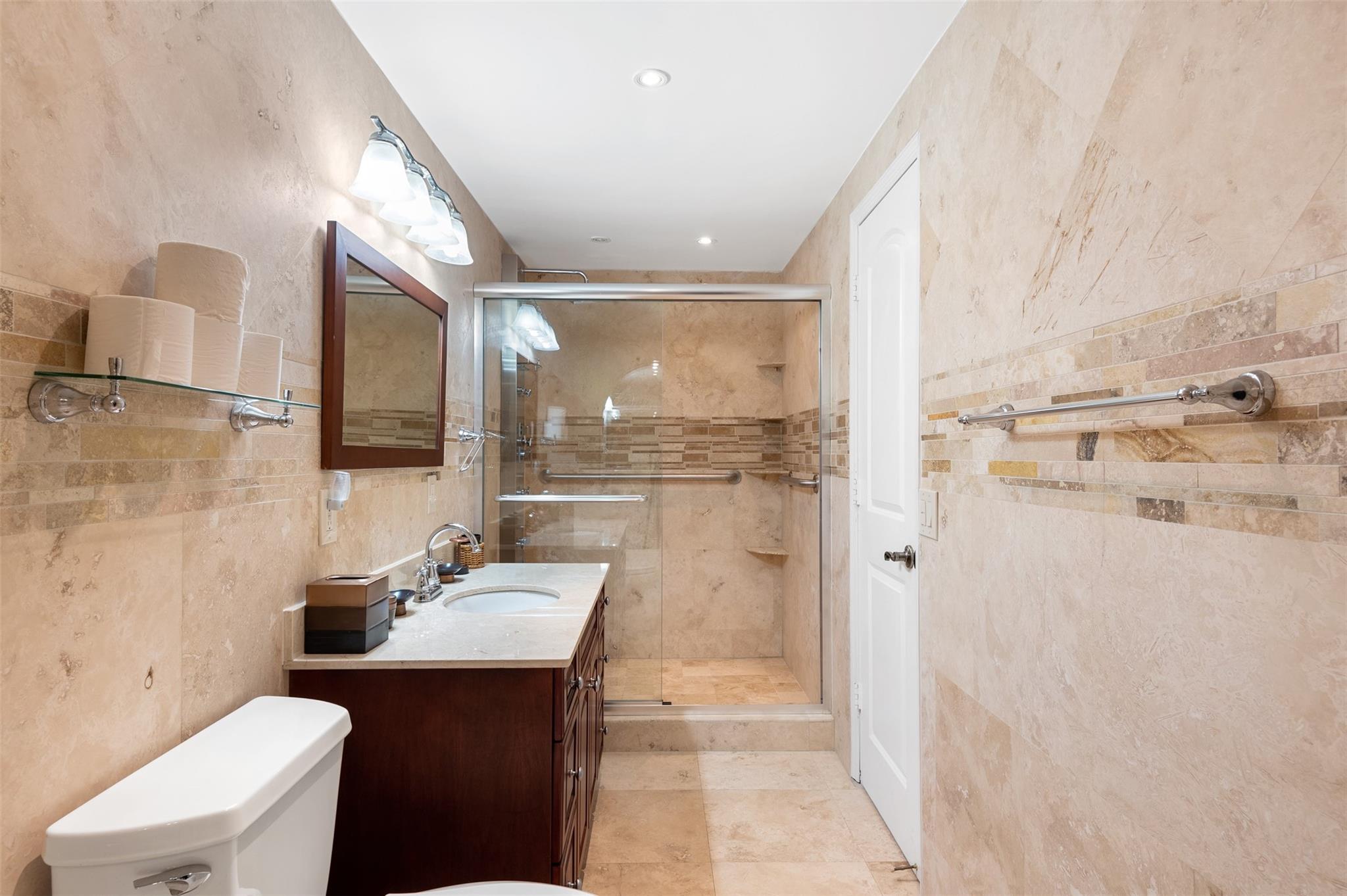 Venetian Park II Condo - Residential Lease