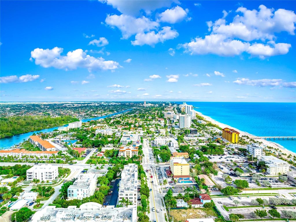 Photo of 101 SE 20th Avenue #306, Deerfield Beach, FL 33441 (MLS # F10446649)