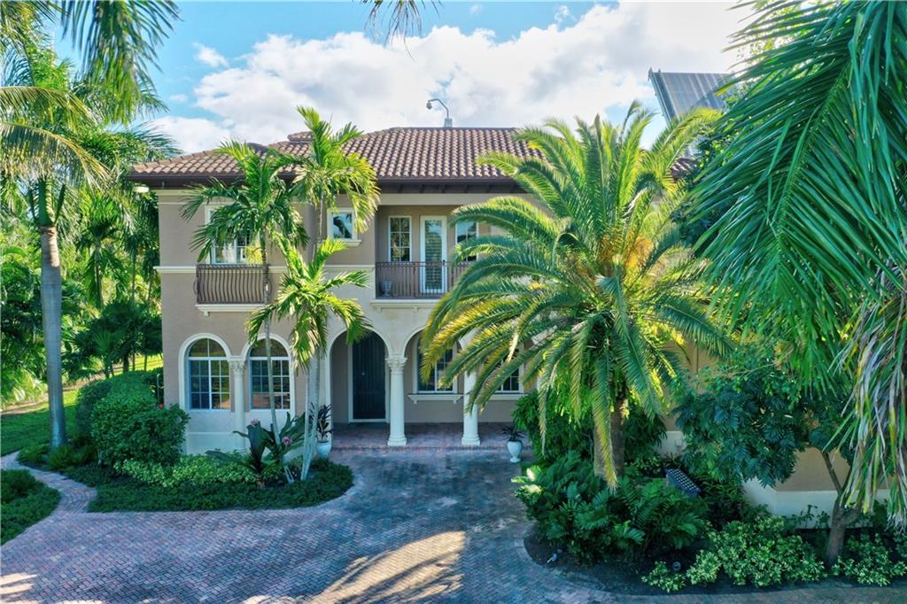 Paradise Port - Residential